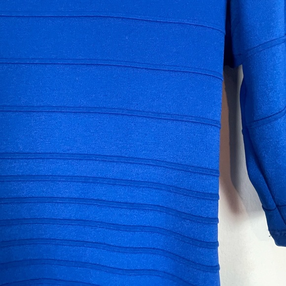 Bisou Bisou Blue Fitted Cap Sleeve Dress EUC Size 12 - Picture 4 of 7